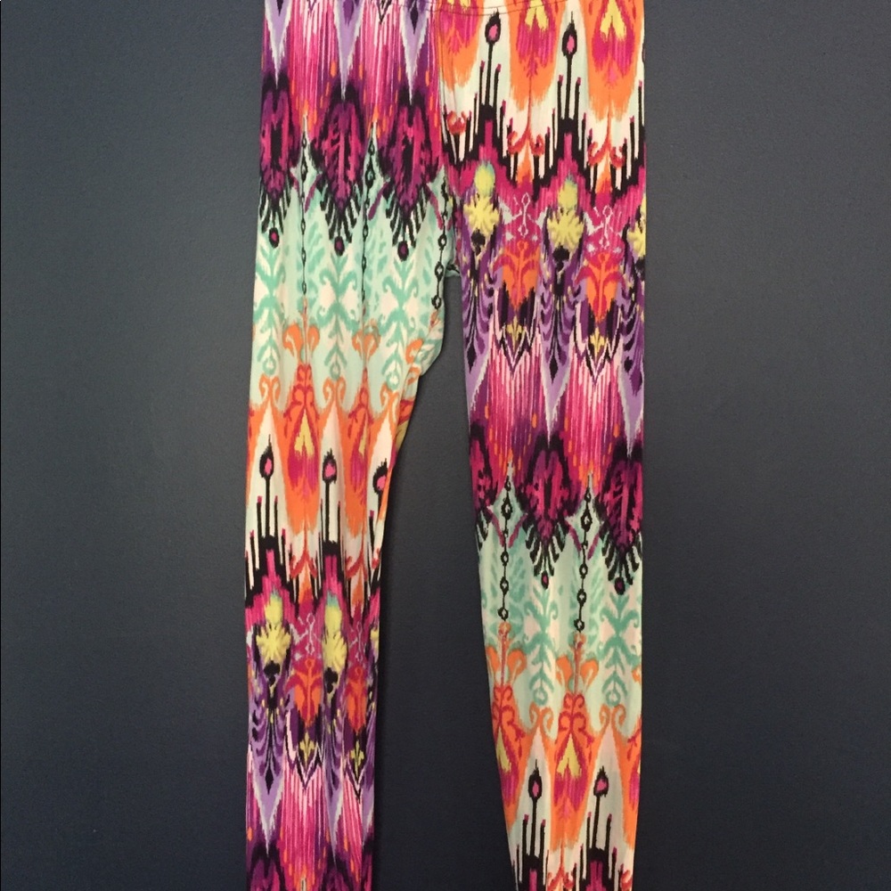 Buttery soft colorful leggings